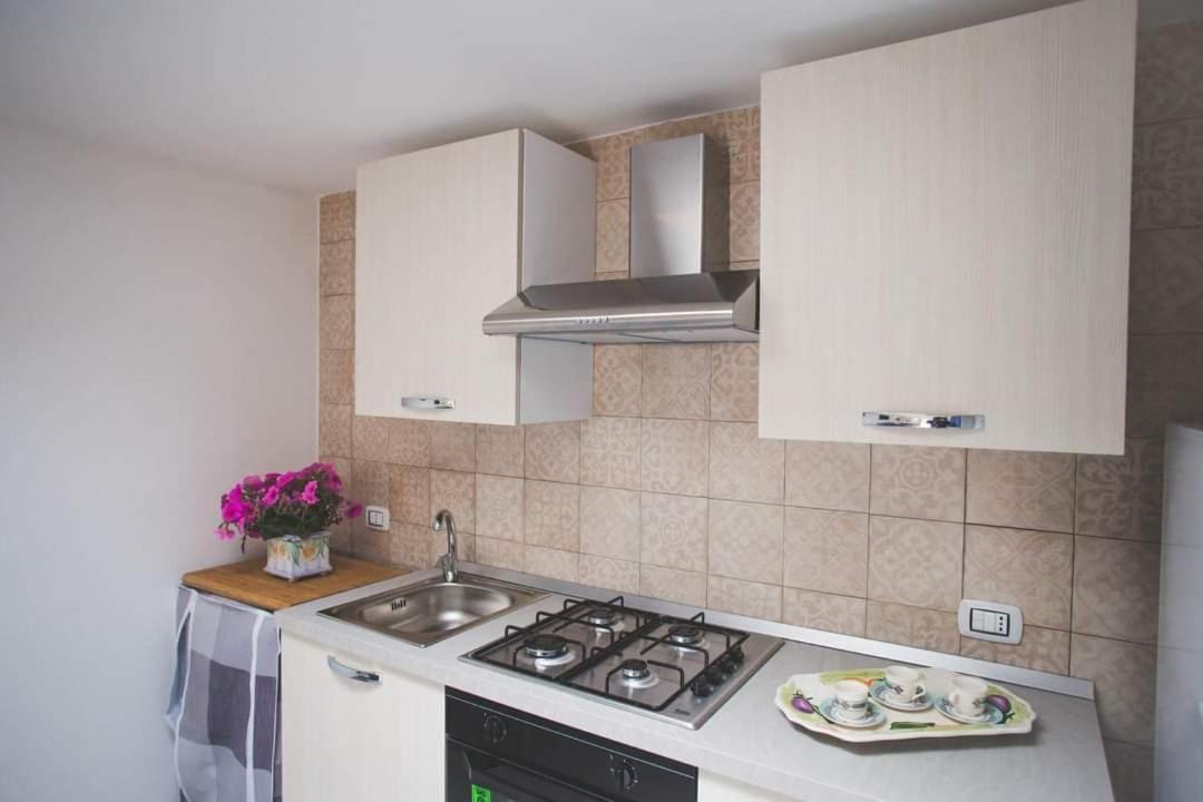 Villa Antonietta - Holiday House Carini Bagian luar foto